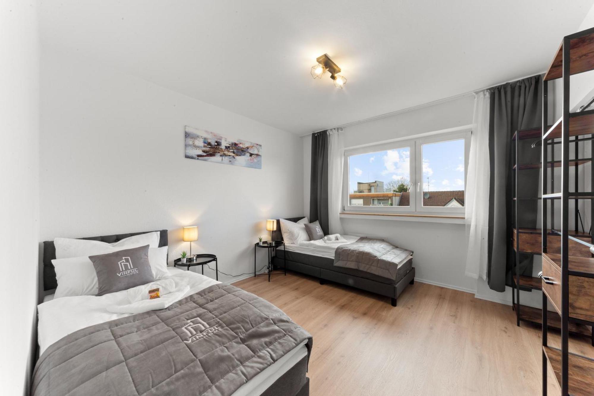 Vinful: Premium-Apartment Mit Balkon Und Parkplatz Mülheim an der Ruhr Exterior photo